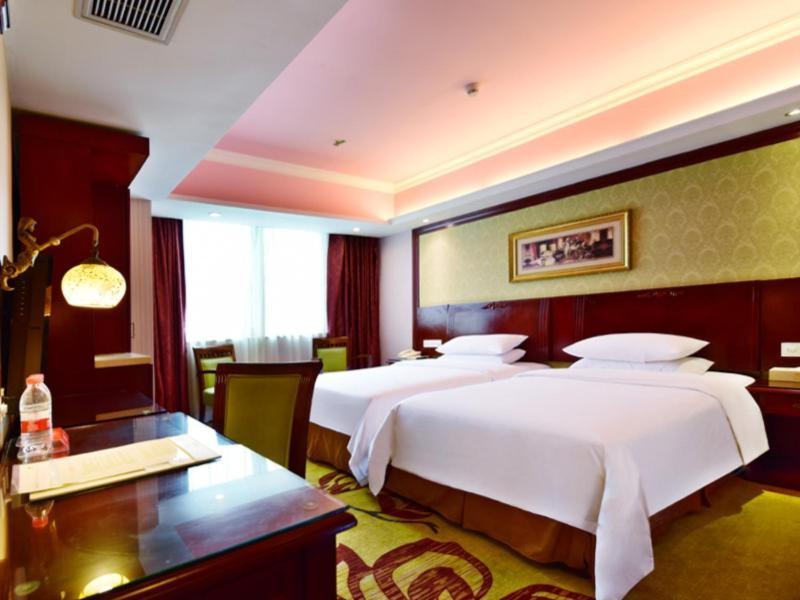 Vienna Hotel Shenzhen Railway station Exterior foto