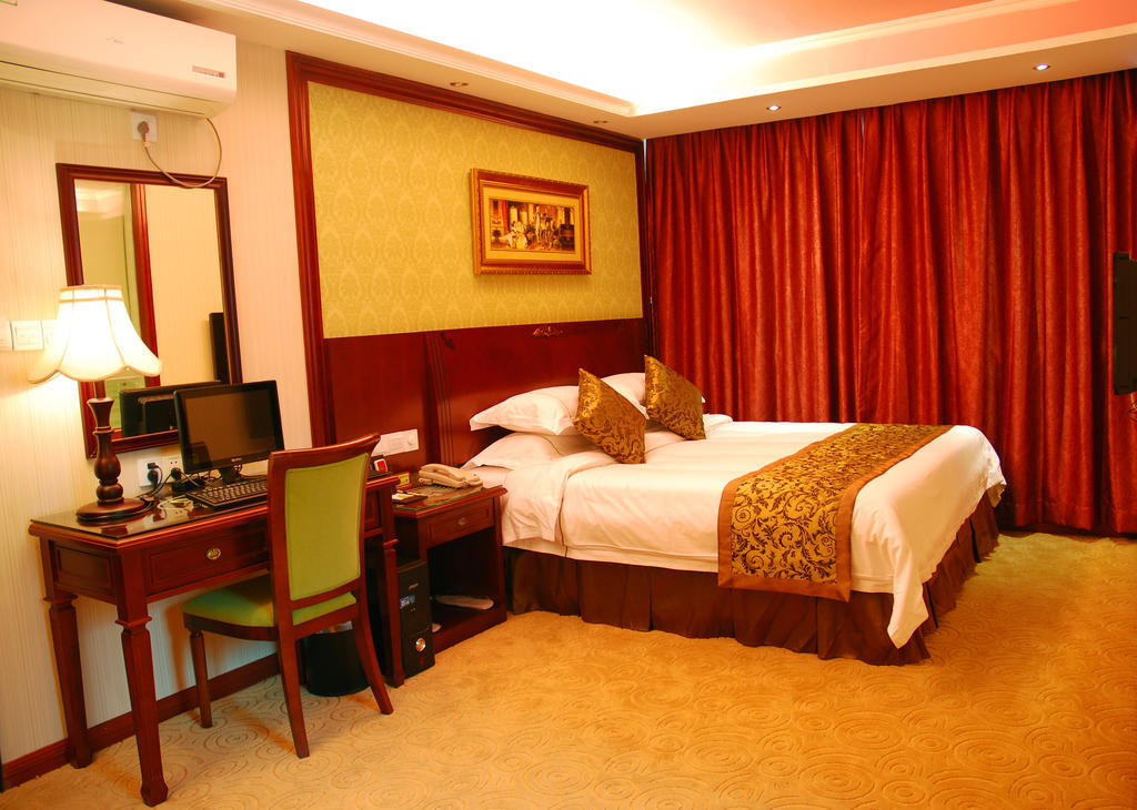 Vienna Hotel Shenzhen Railway station Zimmer foto